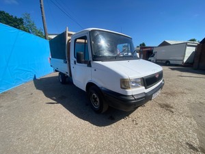 Convoy Commercial Vans \u0026 Pickups for 
