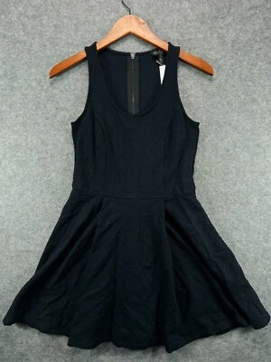 Nuevo sin etiquetas Vestido de Fiesta Jessica Simpson Para Mujer Pequeño Negro Espalda Corredora Sin Mangas Damas Foto 1 de 4