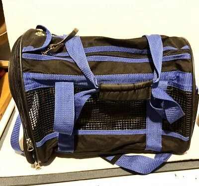 Fashion Pet Travel Gear Blue Small 8 X 12 X 14 Inches - Image 1 of 3