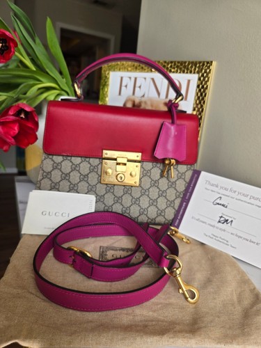 Borsa a tracolla media Gucci GG Supreme Lucchetto con certificato di autenticità