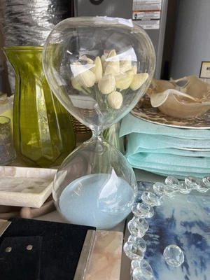 Reloj de arena una hora arena azul Foto 1 de 3