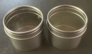 2 Gewürzdosen 40g aus Metall mit durchsichtigem Deckel - Bild 1 von 1