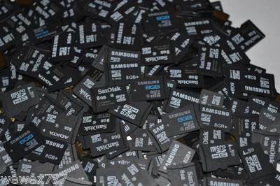 Lot of 100 Mixed 8GB MICRO SD Memory Cards Sandisk Kingston Toshiba for drone pc - Image 1 of 4