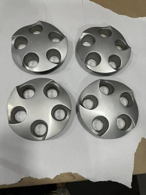 Conjunto OEM de 4 tampas centrais Ford Thunderbird 1996-1997 ajuste 15" F6SC-1A096-BB e BA - Imagem 1 de 2