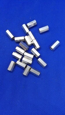 ESPACIADOR/SEPARADOR HEXAGONAL KEYSTONE 1451C LATÓN 6,4 MM X 12,7 MM TAMAÑO 6-32 ROSCA (CANTIDAD 20) Foto 1 de 3