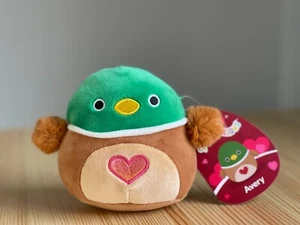 Valentinstag Squishmallows Avery die Stockente mit Herz 4,5 Zoll Neu mit Etikett - Bild 1 von 7