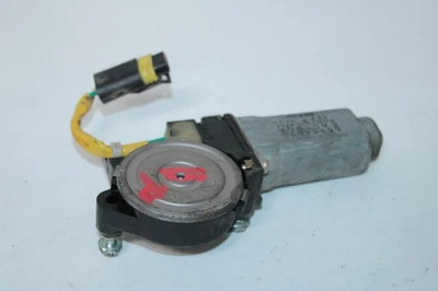 1997 JEEP GRAND CHEROKEE ZJ - PASSENGER REAR WINDOW MOTOR - Image 1 of 4