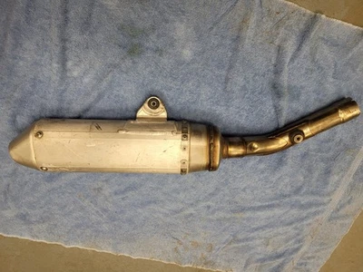 Silenciador de escape Yamaha WR450F - Stock 5TJ-14710-00-00 - 2003-2006 WR 450F OEM Foto 1 de 4