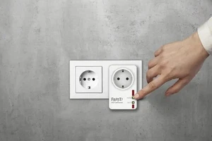 AVM FRITZ!DECT Repeater 100 Weiss - Bild 1 von 7