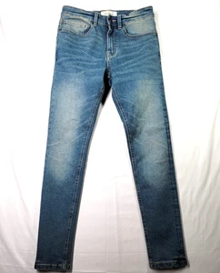 Pull & Bear Jeans Men's Size 28 Carrot Slim Fit Blue Medium Wash Denim - Picture 1 of 21