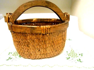 CHINESISCHER GEFLOCHTENER REISKORB MIT HOLZGRIFFEN -- 9 X 11" ZOLL - Bild 1 von 5