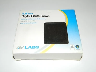 AV Labs 1.5" Digital Photo Frame Keyring - Image 1 of 4