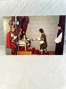 Wm Penn Receives Land Grant, National Wax Museum, Lancaster PA Vintage Postcard - Picture 1 of 2