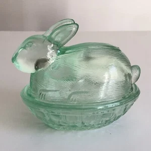 Vtg Green Glass Bunny Rabbit on Nest Covered Candy Trinket Dish Easter Decor - Picture 1 of 9