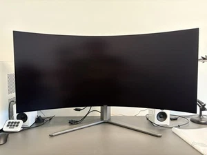AOC Agon AG456UCZD, 45“ 240Hz OLED - Photo 1/5