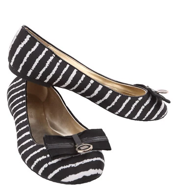 Sapatos casuais femininos Tommy Hilfiger AW CARSON preto multi tecido - US$ 0 frete grátis - Imagem 1 de 4