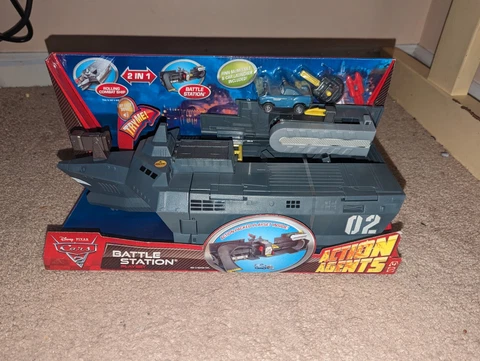 Disney Cars Toys 2 Action Agents Battle Station Playset Cover