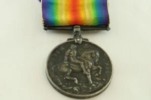 1914-1918 British - CFA WWI Medal with Ribbon - Named GNR T.OGLIVIE 86792 - Bild 1 von 4