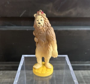 VTG 1939 Lion Cowardly Loew's Ren PVC Figure 1966 MGM 1987 Turner Wizard of OZ - Picture 1 of 9