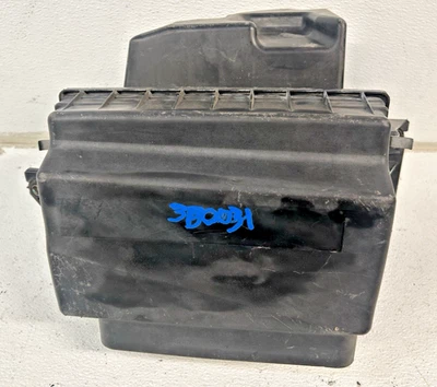 Cubierta de filtro de aire Infiniti Q45 1997-2001 carcasa caja limpia caja de aire superior e inferior OE Foto 1 de 4