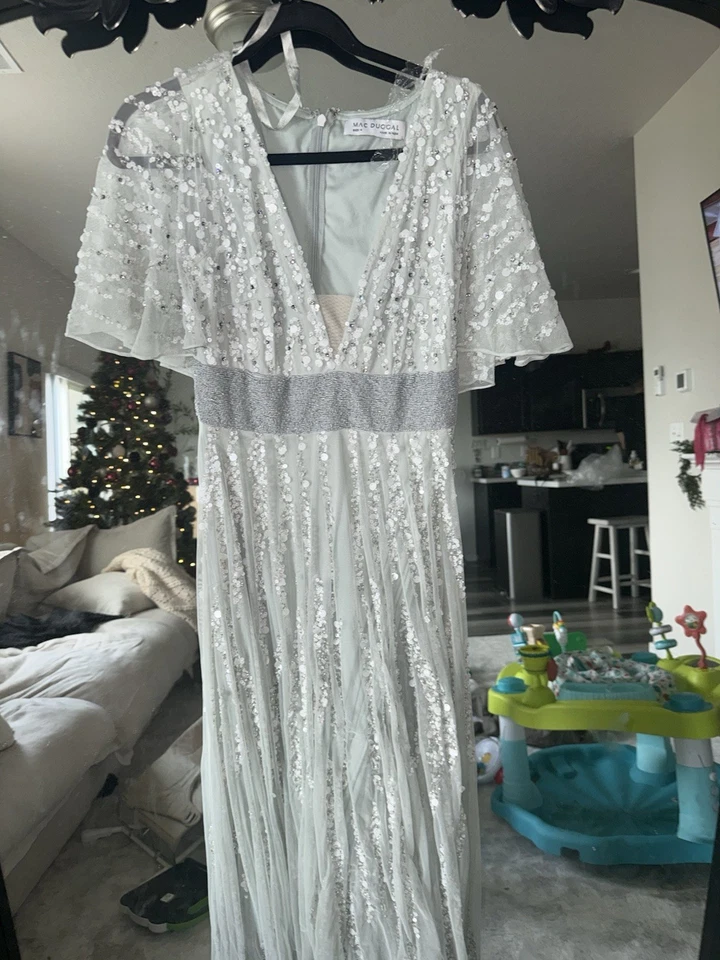 Mac Duggal Gown Dress Size 4 Chandelier Beads Sequins Floral Mint Green 4889 - Image 1 of 4