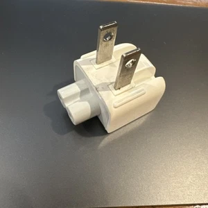Apple 2 Prong Wall Adapter Model A1555 Mac. 2.5A 125V - Picture 1 of 3