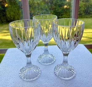 (3) MIKASA PARK LANE~STEMWARE~WATER GOBLETS~GLASSES~6-3/4"~EXC COND - Picture 1 of 6