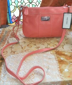 9 Nine West Coral Pebbled Leather like Handbag SwingPack cross body NWT - Picture 1 of 9