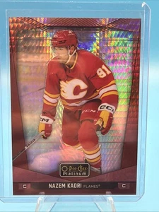 2024-25 Platino Nazem Kadri Rojo Prisma Paralelo 189/199 #38 Como Nuevo O-Pee-Chee - Imagen 1 de 2