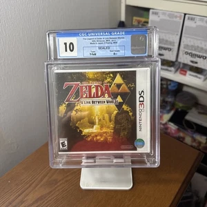 The Legend of Zelda: A Link Between Worlds 3DS Graded 10 A++  - Picture 1 of 3