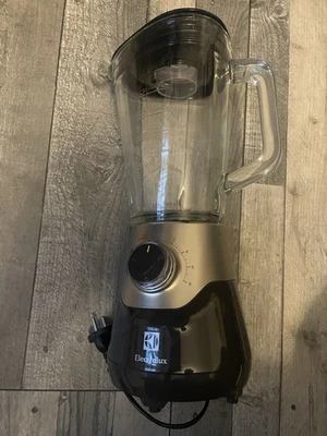 Electrolux blender 1,5 L électrique Foto 1 de 4