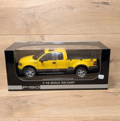 2004 Ford F-150 Pickup Truck Yellow 1:18 Die-Cast Beanstalk - Image 1 of 4