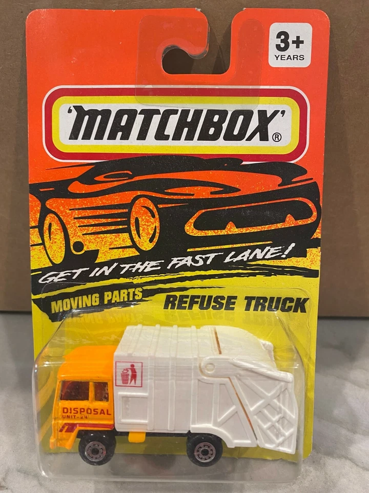1994 MATCHBOX Camion Dei Rifiuti Con Parti Mobili Giallo/Bianco - Immagine 1 di 1