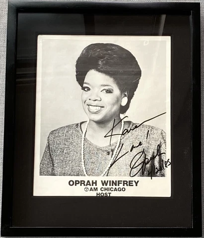 Oprah Winfrey Signed IP RARE Framed 1985 Mall Appearance Autographed B&W Photo Cover