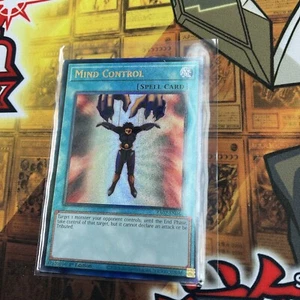 Yugioh Mind Control RA02-DE046 Prismatic Ultimate Rare 1. Auflage Near Mint - Bild 1 von 2