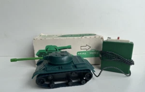 Vintage collectible toy USSR Tank metal and plastic (200) - Picture 1 of 8