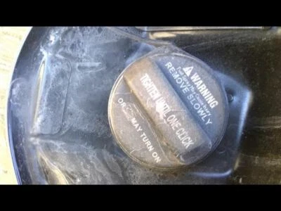 Tapa de combustible KIA FORTE 2015 363337 Foto 1 de 4