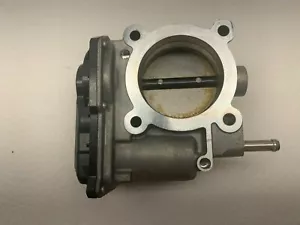 2014 2015 2016 2017 Subaru Forester Crosstrek Throttle Body 16112AA380 OEM - Picture 1 of 7