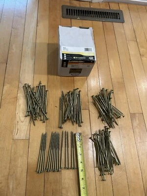 Tornillos para madera para exteriores Power Pro 47864, #10 x 5", capa de cerámica de bronce 2 lb 12 oz Foto 1 de 4