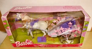 Mattel 2001 - Barbie Rose Princess Horse & Carriage - (caja preparada), casi nuevo/sin usar, en caja - Imagen 1 de 3