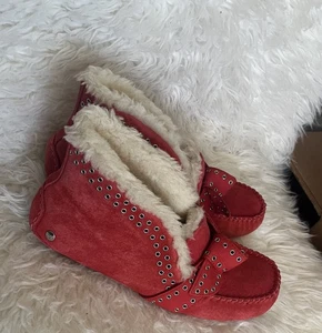 UGG Australia Poller Lipstick Res Slippers Size 8 - Picture 1 of 11