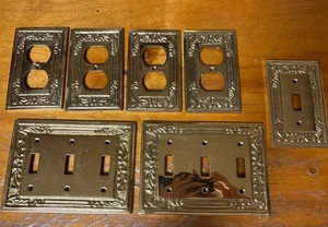 Juego de 7 placas de enchufe interruptor estilo victoriano de latón blanco macizo Gatco - Imagen 1 de 3