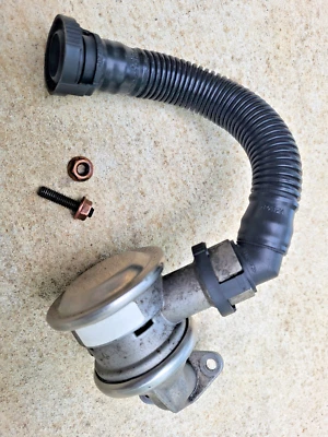 BMW Z4 E85 E86 EGR Valve M54 OEM 7508049 - Image 1 of 4