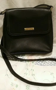 Liz Claiborne Schultertasche/Umhängetasche schwarz - Bild 1 von 5