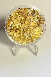 Large 45 mm Capsule full of Gold Leaf/Flake (Awesome to collect) - Picture 1 of 4