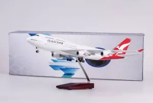 1/150 47cm Qantas Boeing747-400 Plane Model (no lights) - Picture 1 of 14