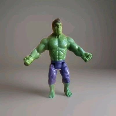 Figura de acción Hasbro 2016 Marvel Avengers The Incredible Hulk Super Hero 12". Foto 1 de 4