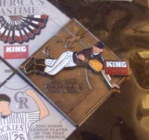 2005 Colorado Rockies puzzle pin #3, Todd Helton Gold Glove King Soopers - Picture 1 of 7