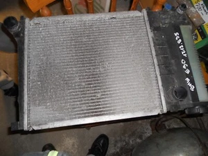 BMW E30 318I Touring Kühler 17190249 Wasserkühler - Bild 1 von 3