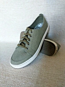 NWoB L.L.Bean Women Campside Shoes Lace-Up Green US9.5M - Picture 1 of 12